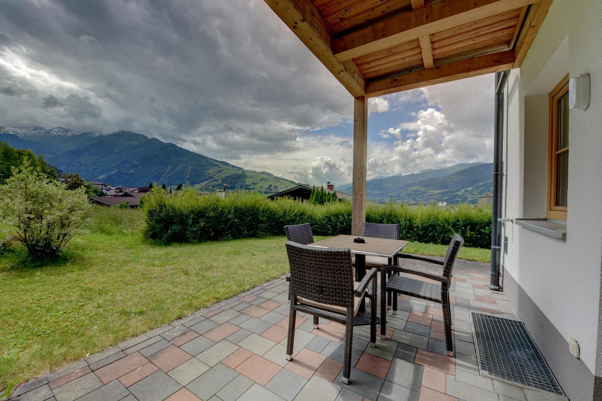 Residenz An Der Burg By Kaprun Rentals Exteriör bild